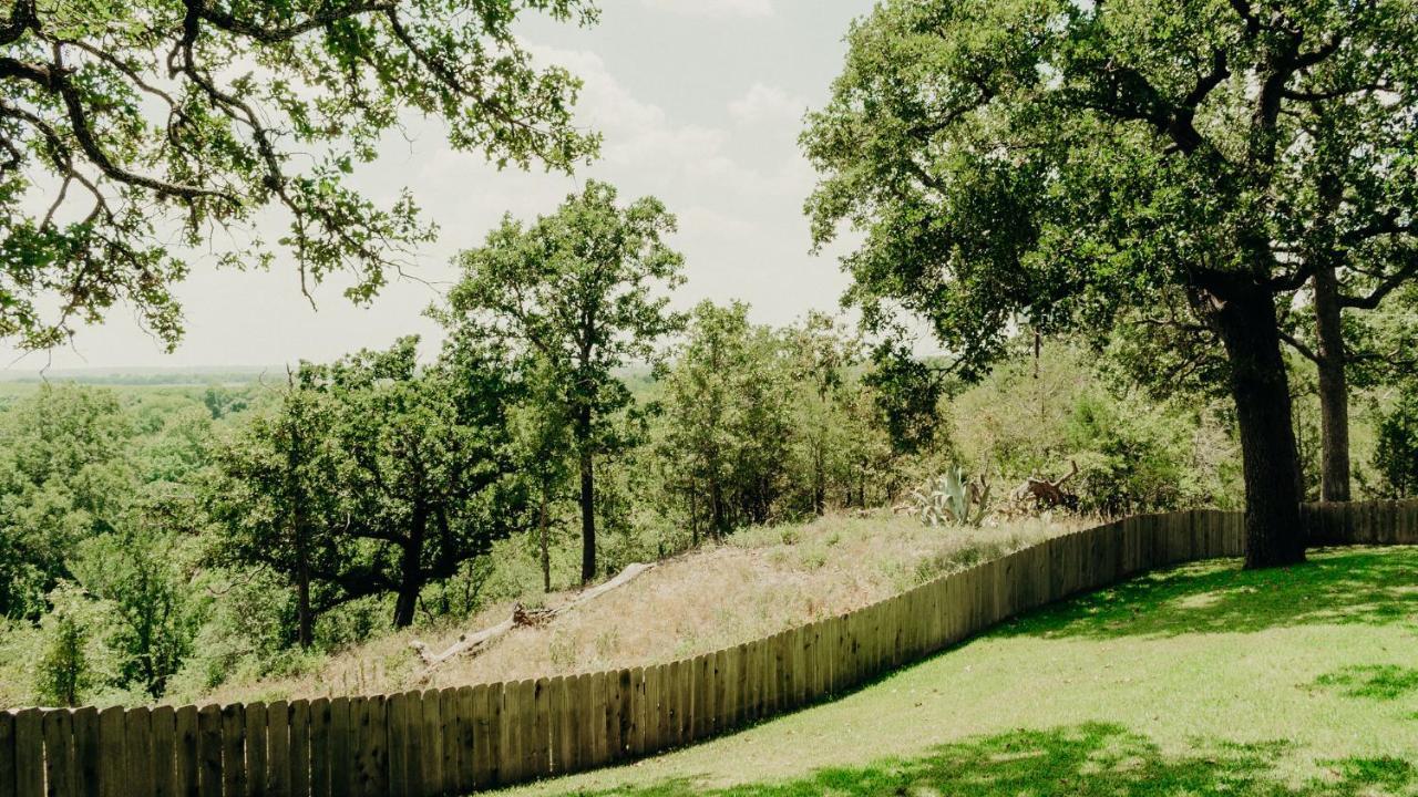 Casa Del Rio Bed And Breakfast Bastrop Eksteriør billede