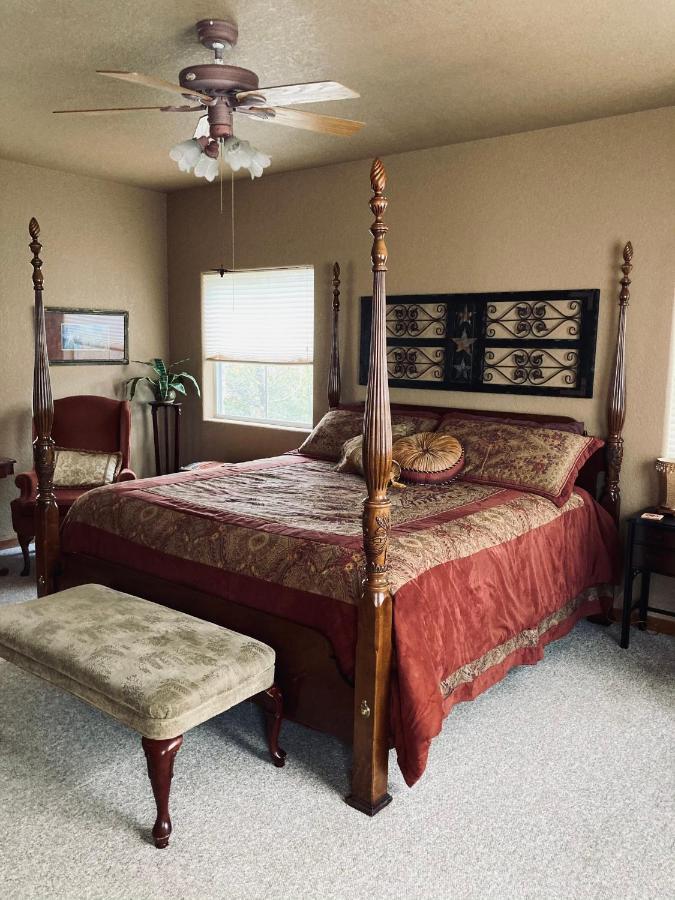 Casa Del Rio Bed And Breakfast Bastrop Eksteriør billede